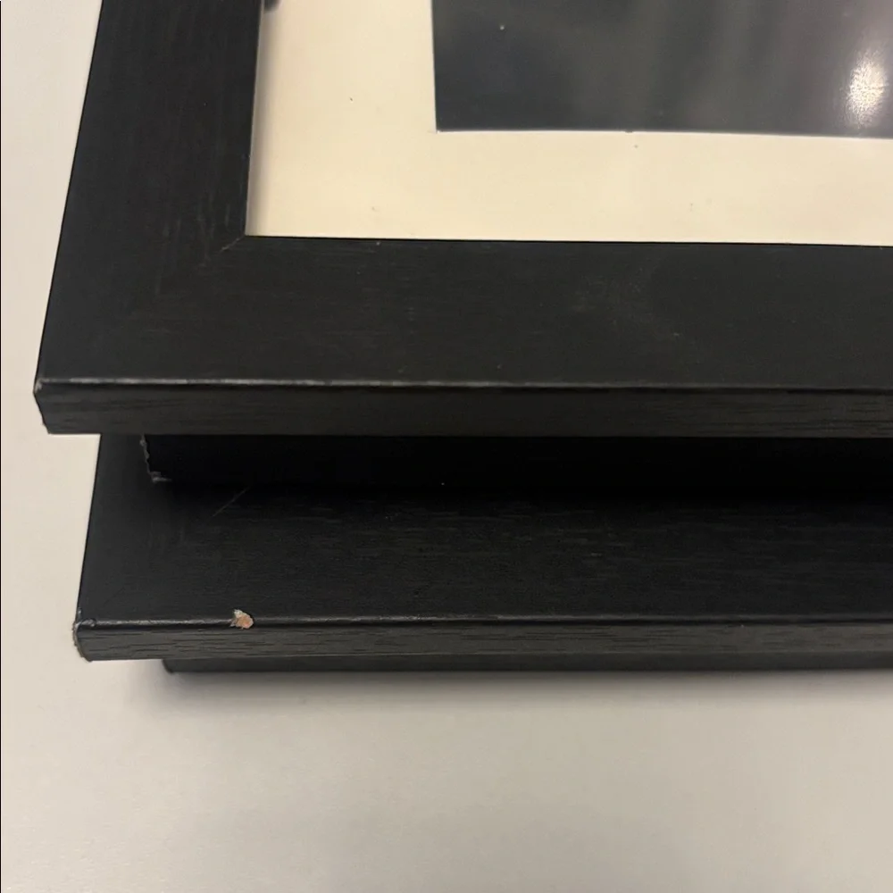 Elegant Black and White Picture Frame Set